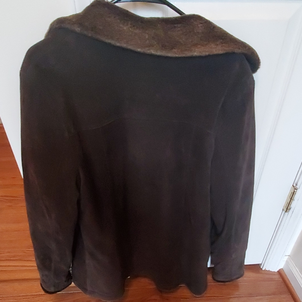 Eddie Bauer Leather Coat - Picture 4 of 5